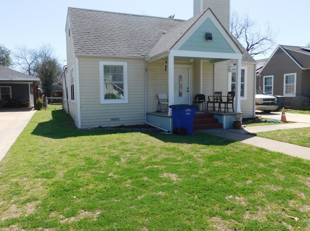 1218 Wilbur St, Dallas TX 75224-1613 exterior