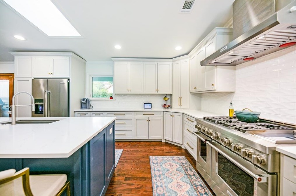 3638 Princess Ln, Dallas TX  75229-5233 exterior