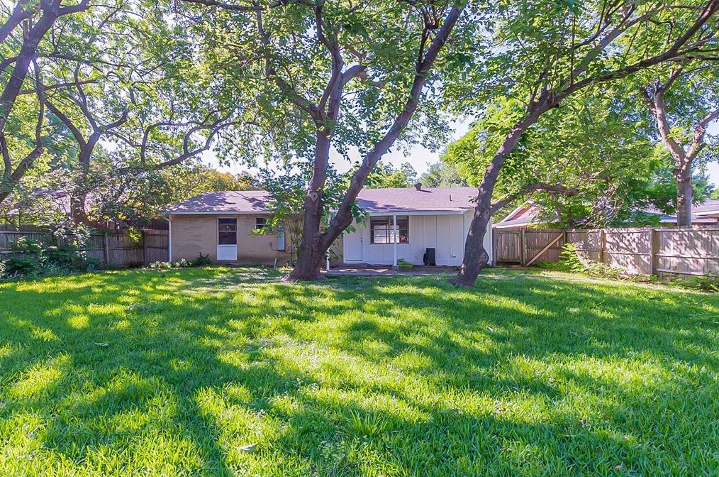 4004 Oleander Trl, Mesquite TX 75150-1903 exterior