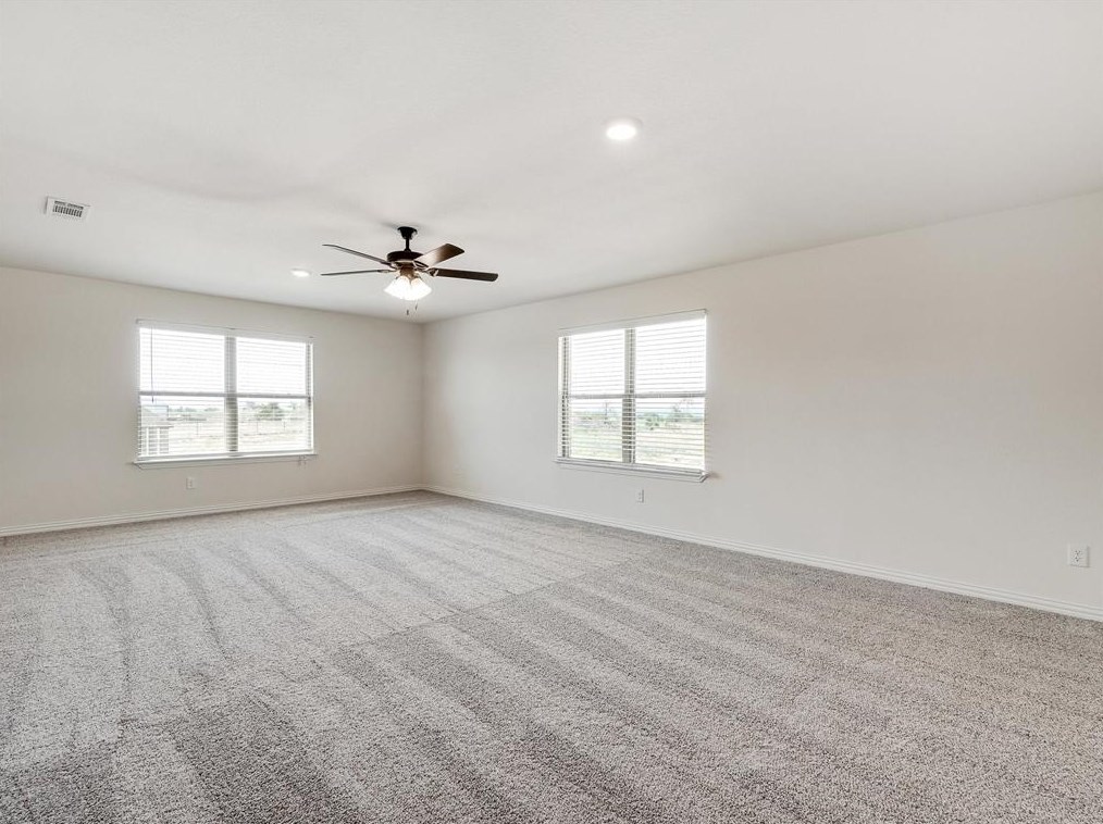 332 Sanger Dr, Springtown TX 76082-5733 exterior