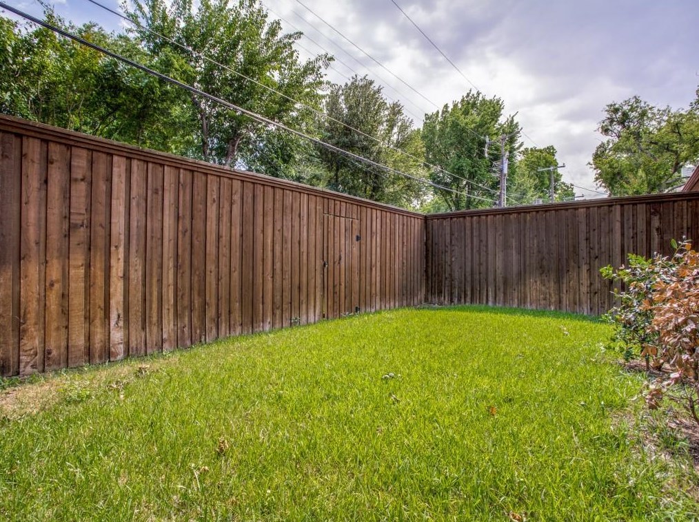 5436 Longview St, Dallas TX 75206-5606 exterior