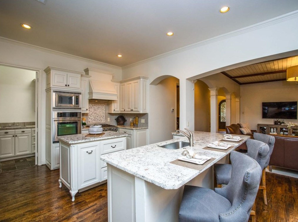 5436 Longview St, Dallas TX 75206-5606 exterior