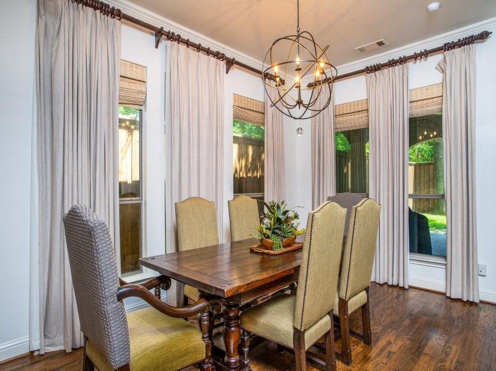 5436 Longview St, Dallas TX 75206-5606 exterior