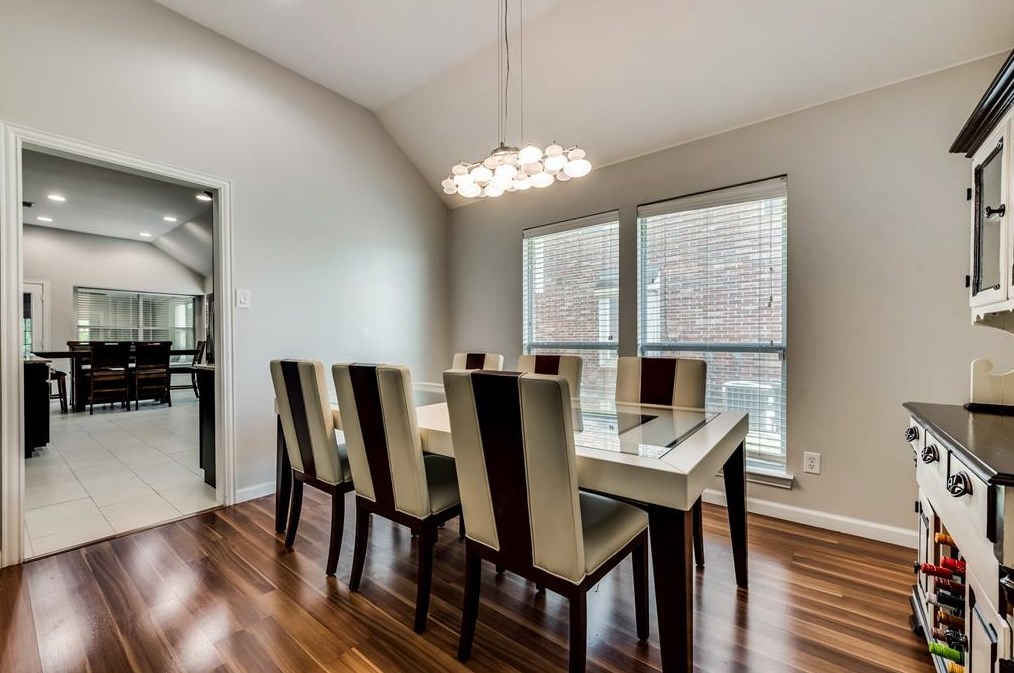 2008 Pinenut Dr, Mesquite TX 75181-2929 exterior