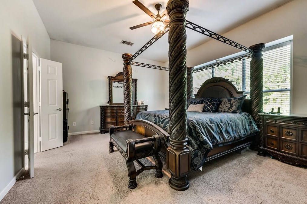 2008 Pinenut Dr, Mesquite TX 75181-2929 exterior