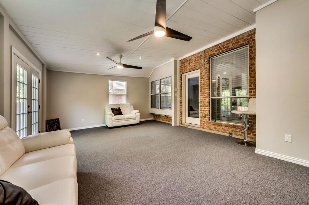 2008 Pinenut Dr, Mesquite TX 75181-2929 exterior