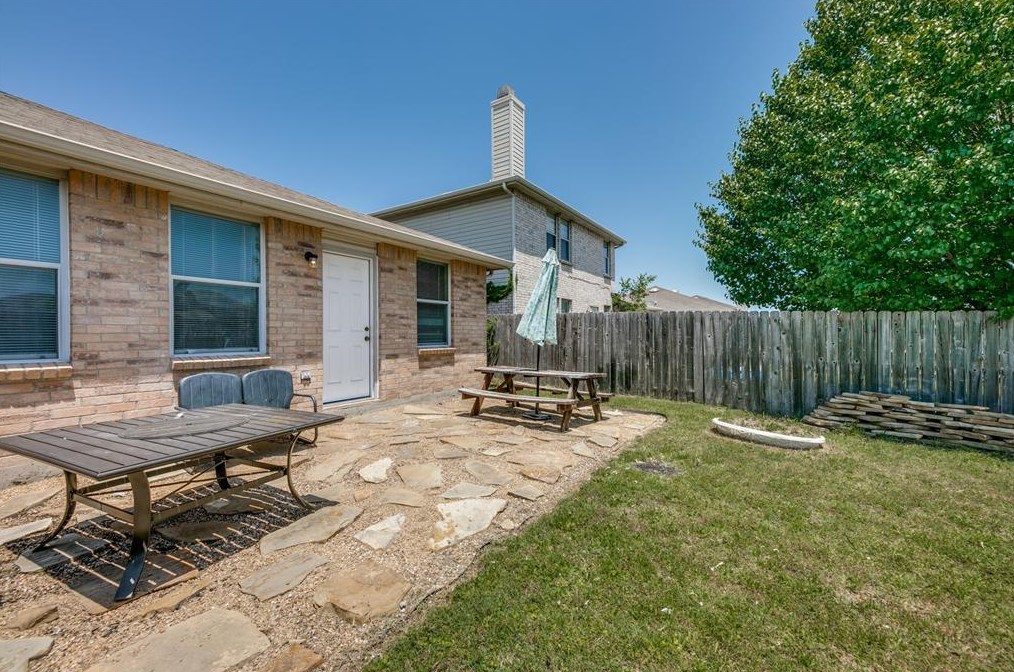 1304 Dawson Way, Mesquite TX 75181-2693 exterior