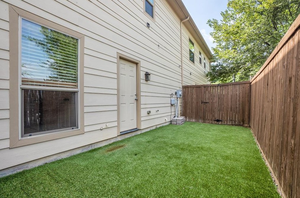 6136 Oram St, Dallas TX  75214-3903 exterior