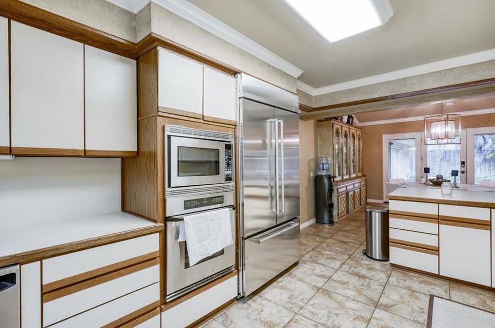 13421 Tangleridge Ln, Dallas TX exterior