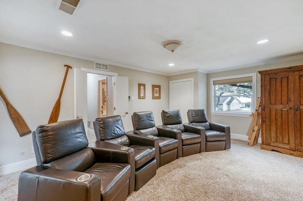 13421 Tangleridge Ln, Dallas TX exterior