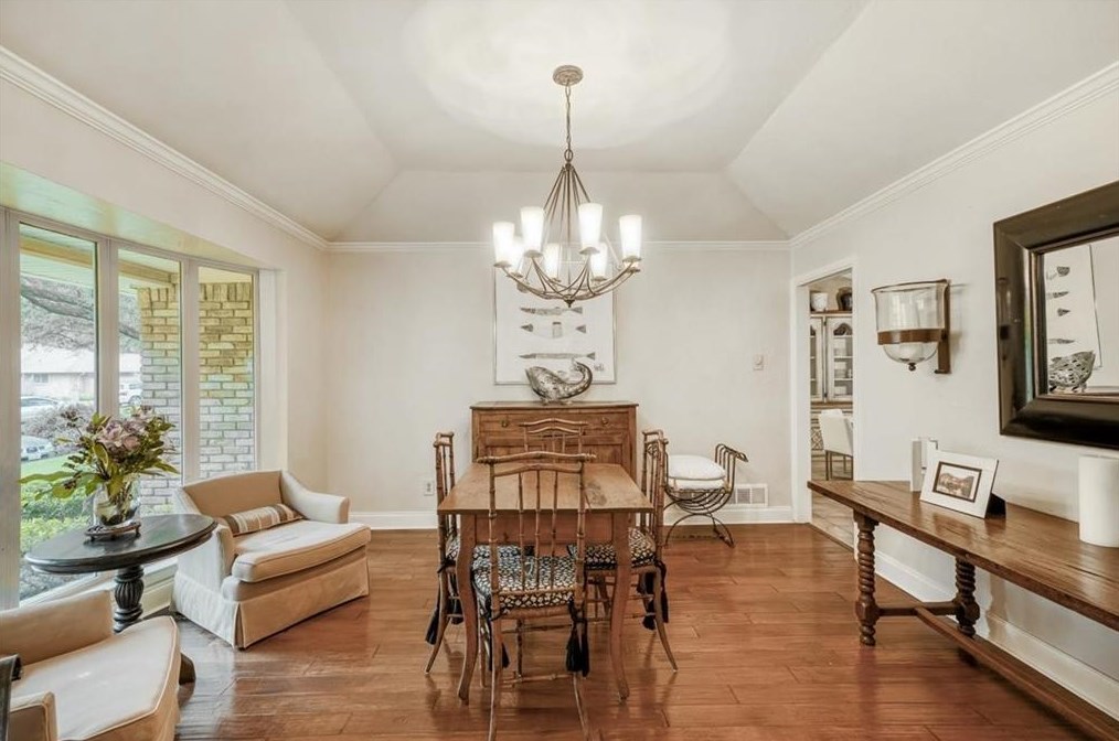 13421 Tangleridge Ln, Dallas TX exterior