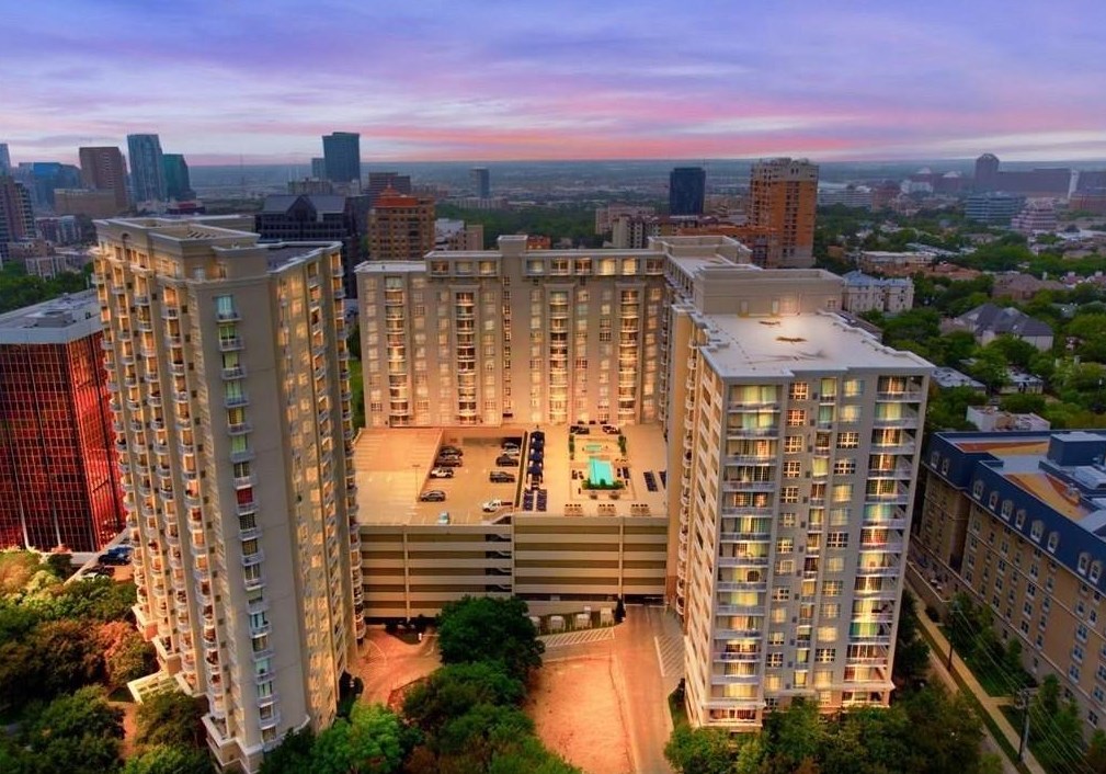 3225 Turtle Creek Blvd, Dallas TX  75219-5407 exterior