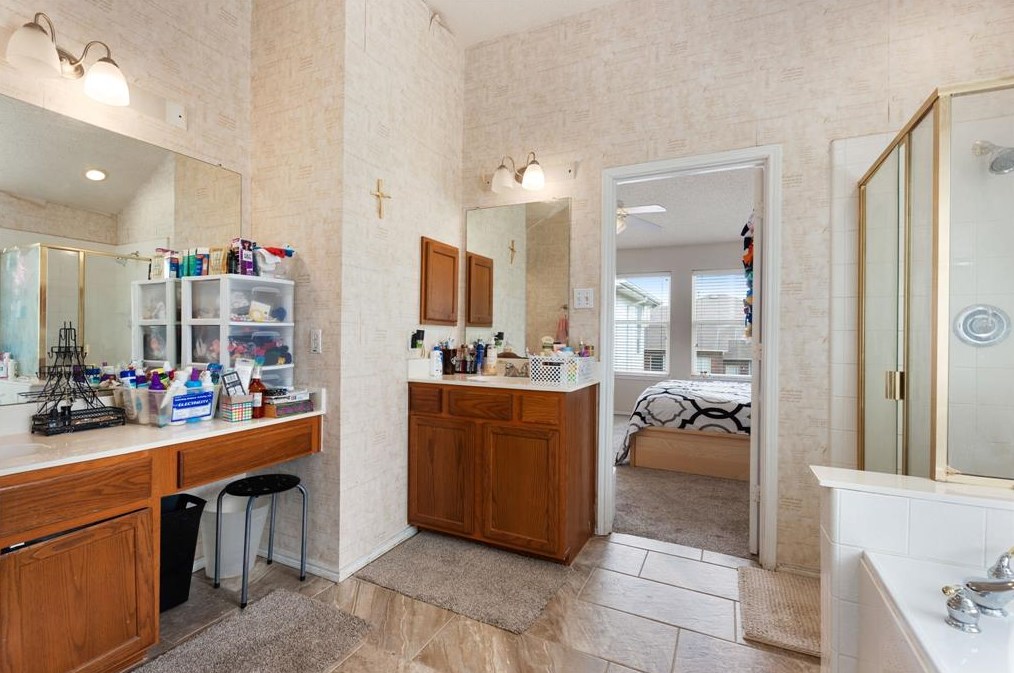 3329 Strm Side Ct, Mesquite TX 75181-4294 exterior