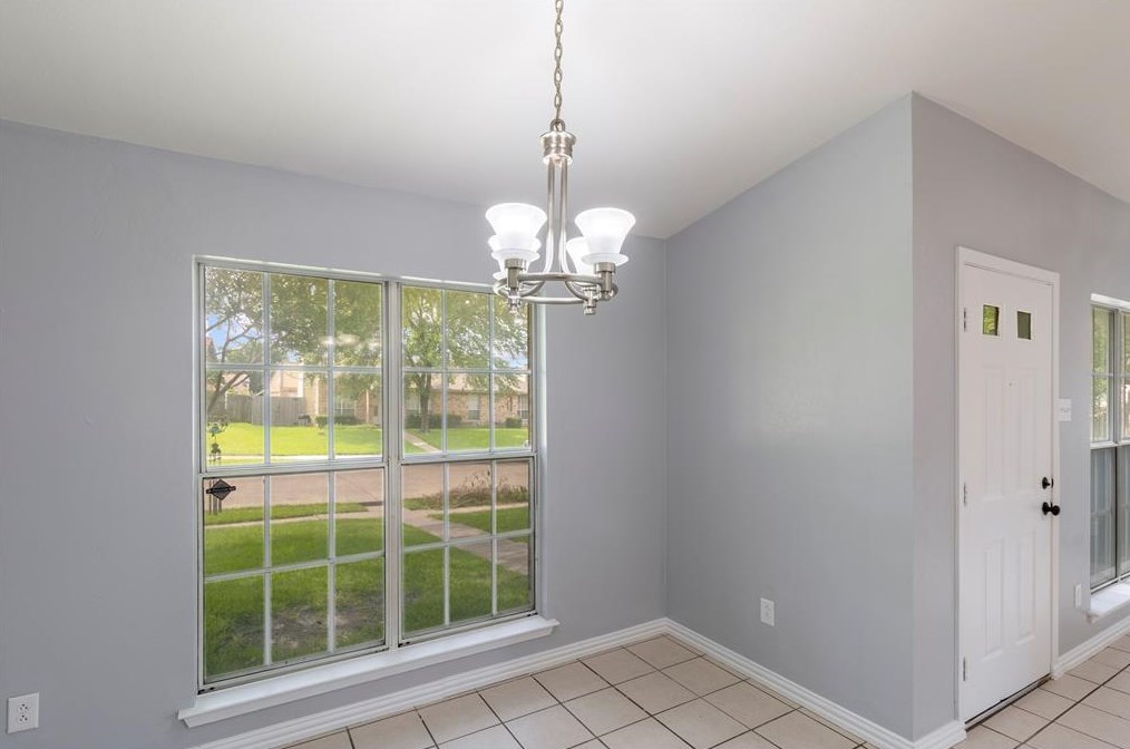 1419 Butterfield Dr, Mesquite TX 75150-6002 exterior