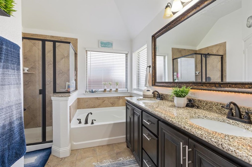 4301 Cherry Ln, Mckinney TX  75454 exterior