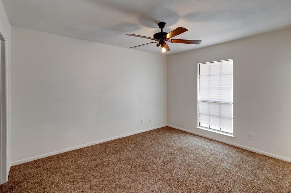 4521 Mariner Dr, Rowlett TX 75088-8949 exterior