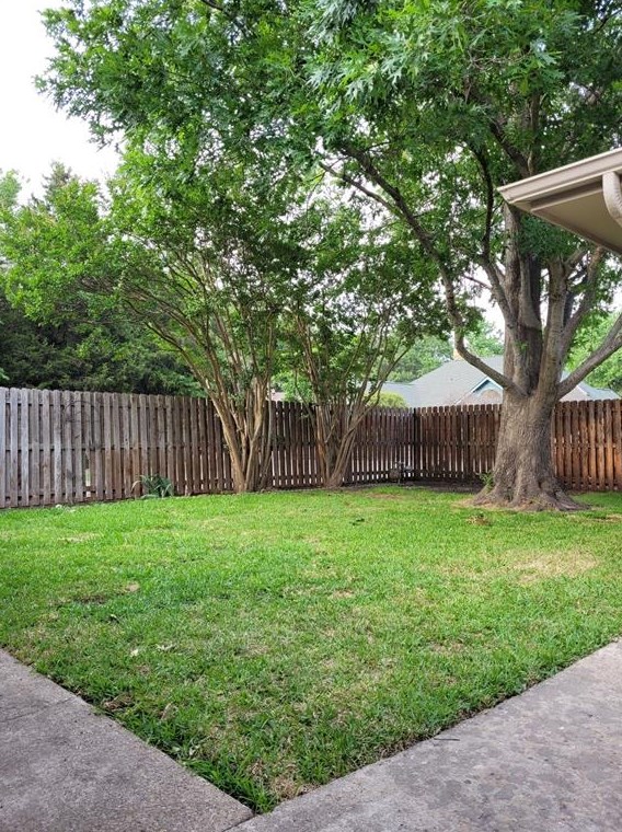 1211 Ter Dr, Mesquite TX 75150-4283 exterior