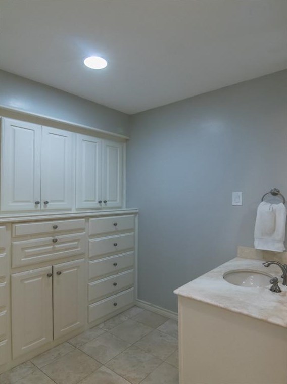 6801 Ledyard Dr, Dallas TX  75248-2210 exterior