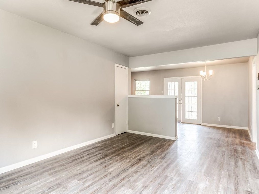 1560 Serenade Ln, Dallas TX 75241-2122 exterior