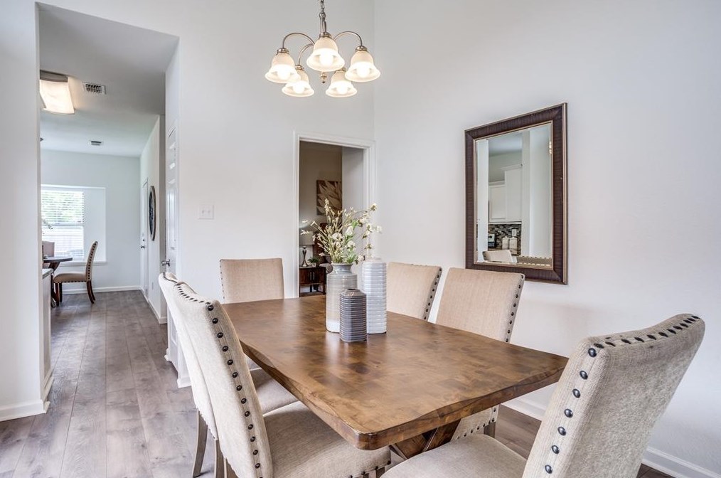 1433 Savannah St, Mesquite TX 75149-8715 exterior