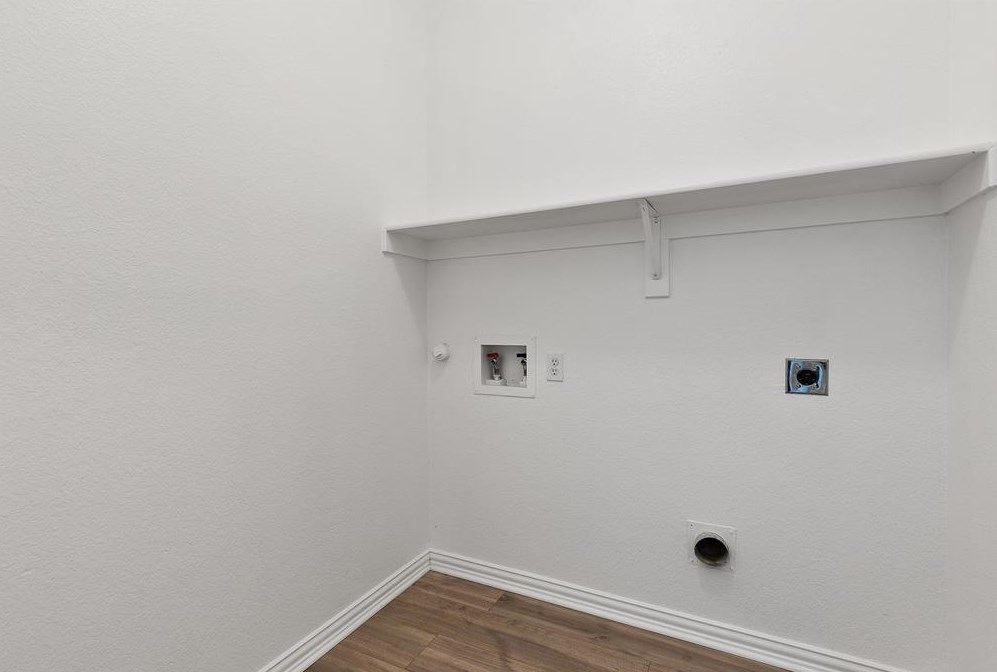 8601 Seafield Ln, Rowlett TX 75089-8311 exterior