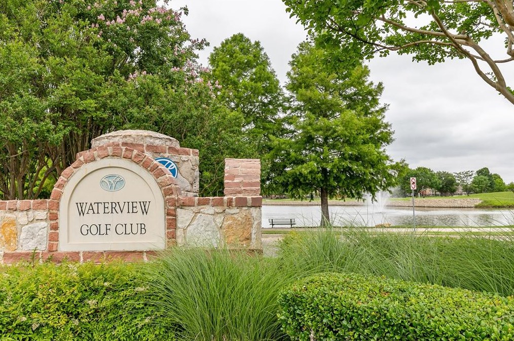 8601 Seafield Ln, Rowlett TX 75089-8311 exterior