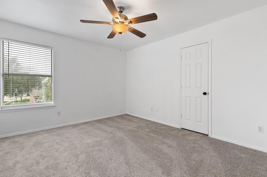 8601 Seafield Ln, Rowlett TX 75089-8311 exterior