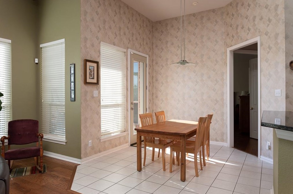 1906 Benedict Ct, Rowlett TX 75088-6702 exterior