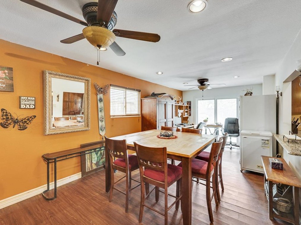 903 Via Del Sur, Mesquite TX 75150-4460 exterior