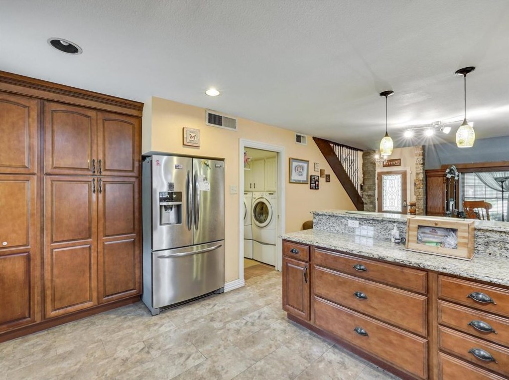 903 Via Del Sur, Mesquite TX 75150-4460 exterior