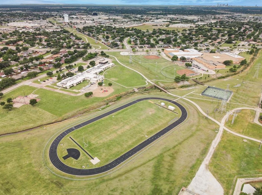 903 Via Del Sur, Mesquite TX 75150-4460 exterior