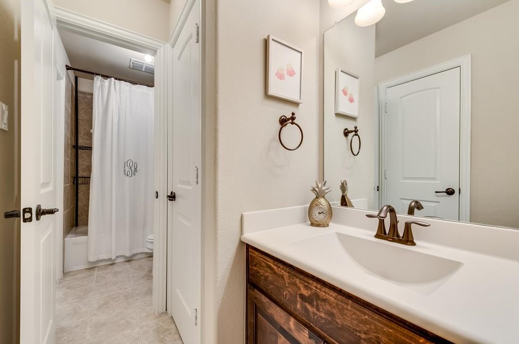 10114 Edgeway Cir, Rowlett TX 75089 exterior