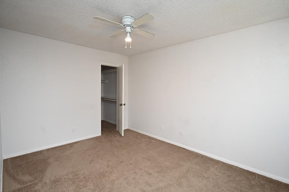 817 Via Madonna, Mesquite TX 75150-3051 exterior