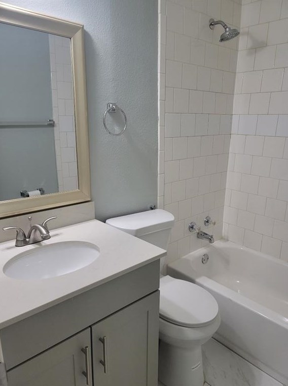 801 Grande Dr, Mesquite TX 75149-5133 exterior