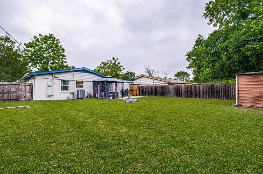 506 Desco Dr, Mesquite TX 75149-3416 exterior