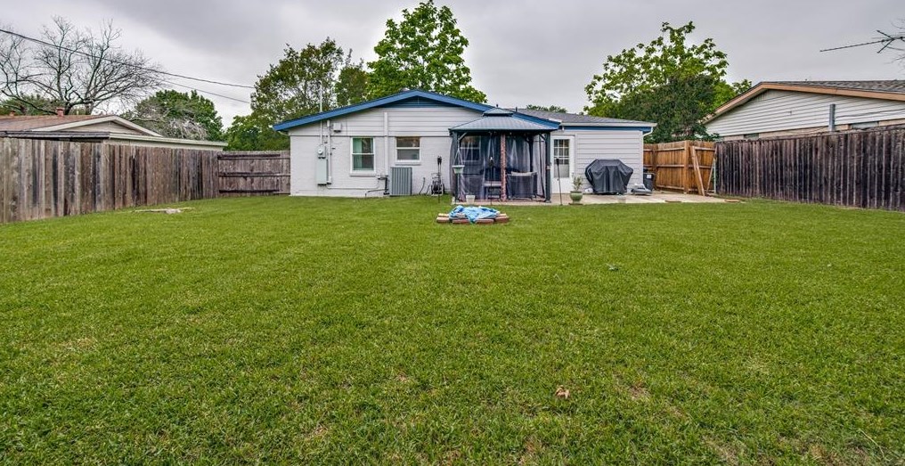 506 Desco Dr, Mesquite TX 75149-3416 exterior