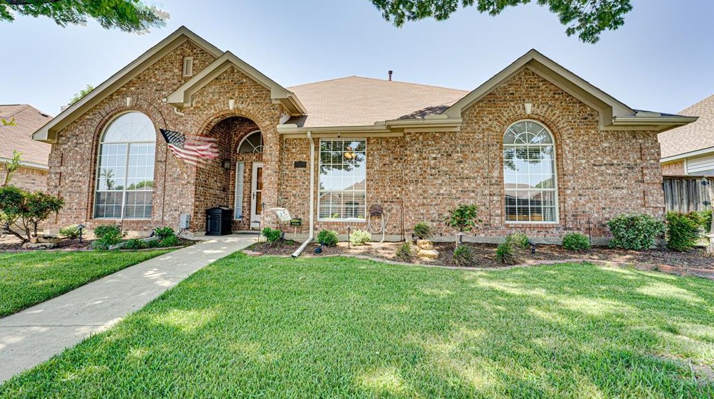 7401 Centenary Dr, Rowlett TX 75089-3065 exterior