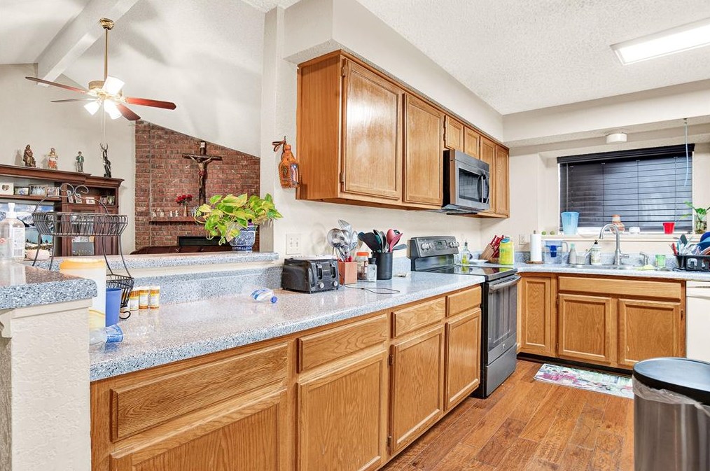 2618 San Saba St, Mesquite TX 75150-6055 exterior