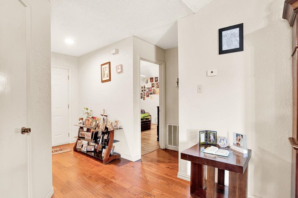 2618 San Saba St, Mesquite TX 75150-6055 exterior