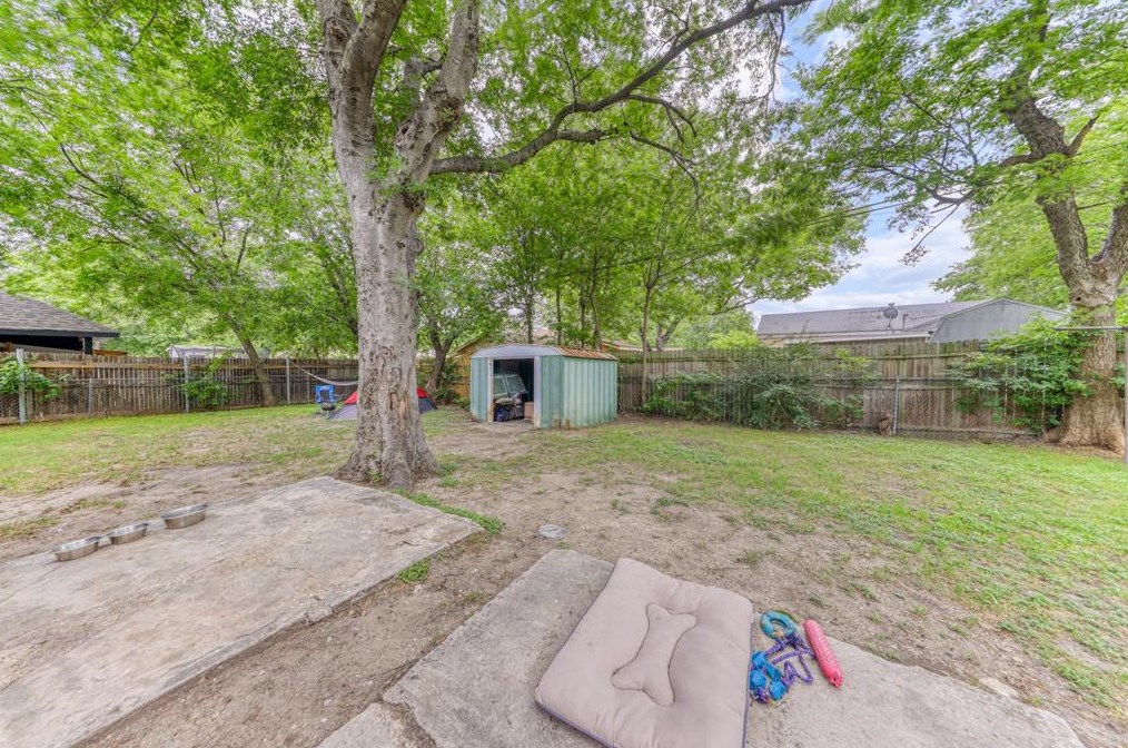 9213 Dodson Dr, Fort Worth TX  76108-2607 exterior