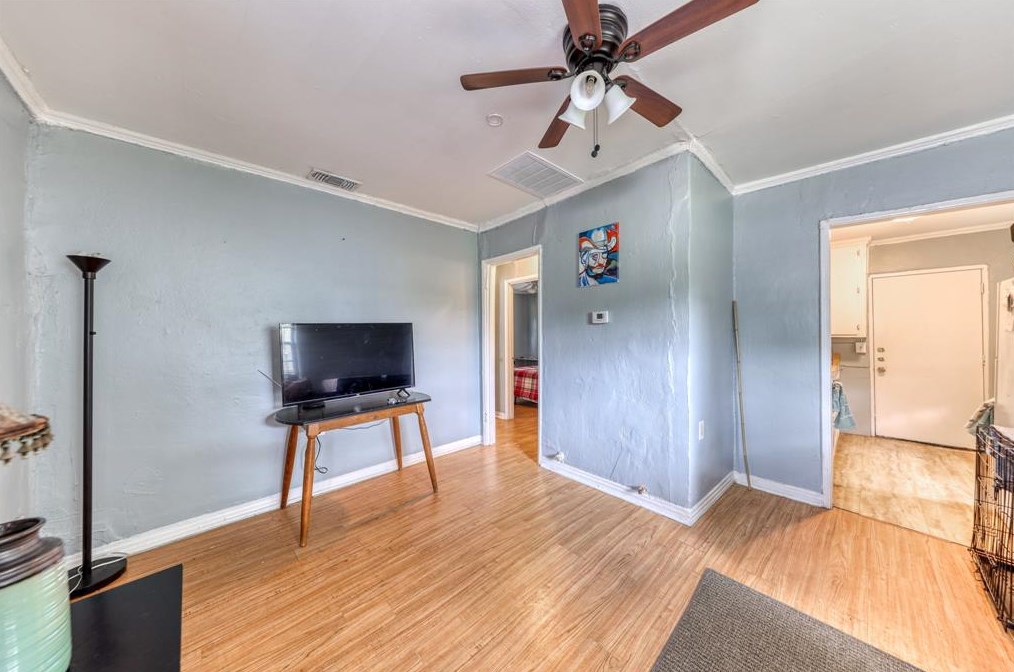 9213 Dodson Dr, Fort Worth TX  76108-2607 exterior