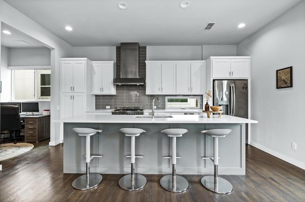 4504 Rusk Ave, Dallas TX  75204-3417 exterior