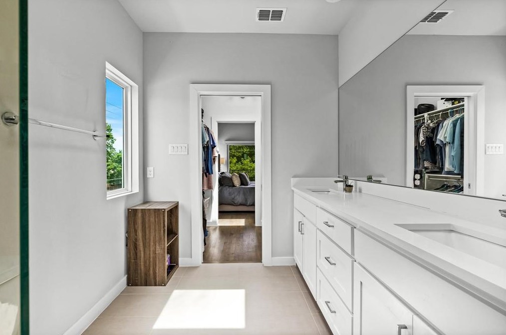 4504 Rusk Ave, Dallas TX  75204-3417 exterior