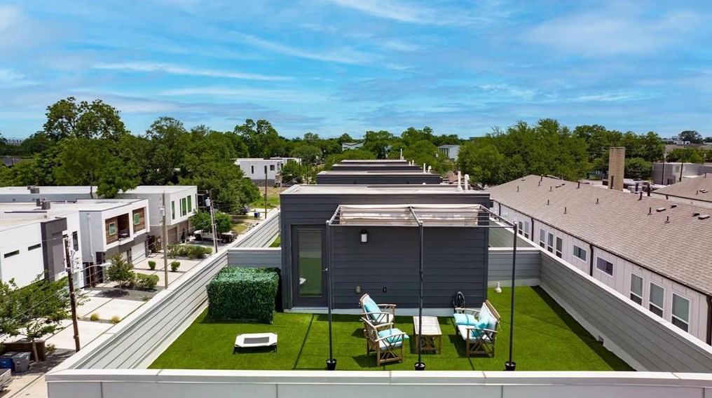 4504 Rusk Ave, Dallas TX  75204-3417 exterior