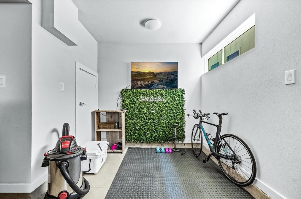 4504 Rusk Ave, Dallas TX  75204-3417 exterior