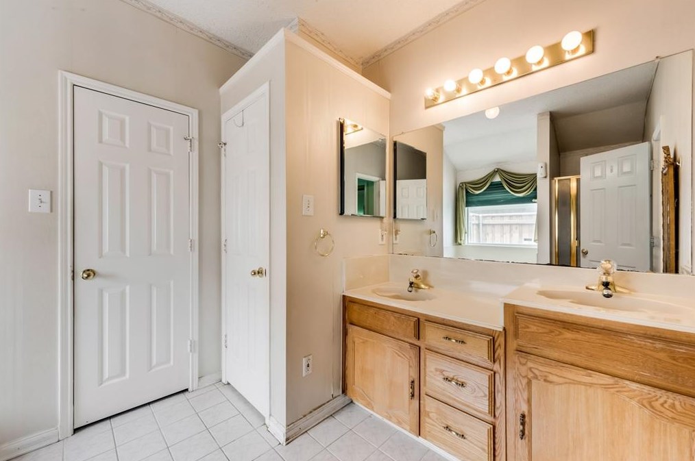 2529 Buck Dr, Mesquite TX 75181-1684 exterior