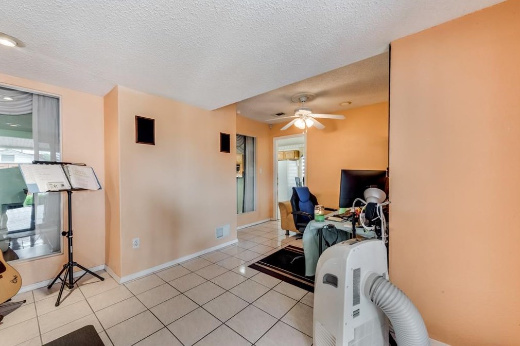 2529 Buck Dr, Mesquite TX 75181-1684 exterior