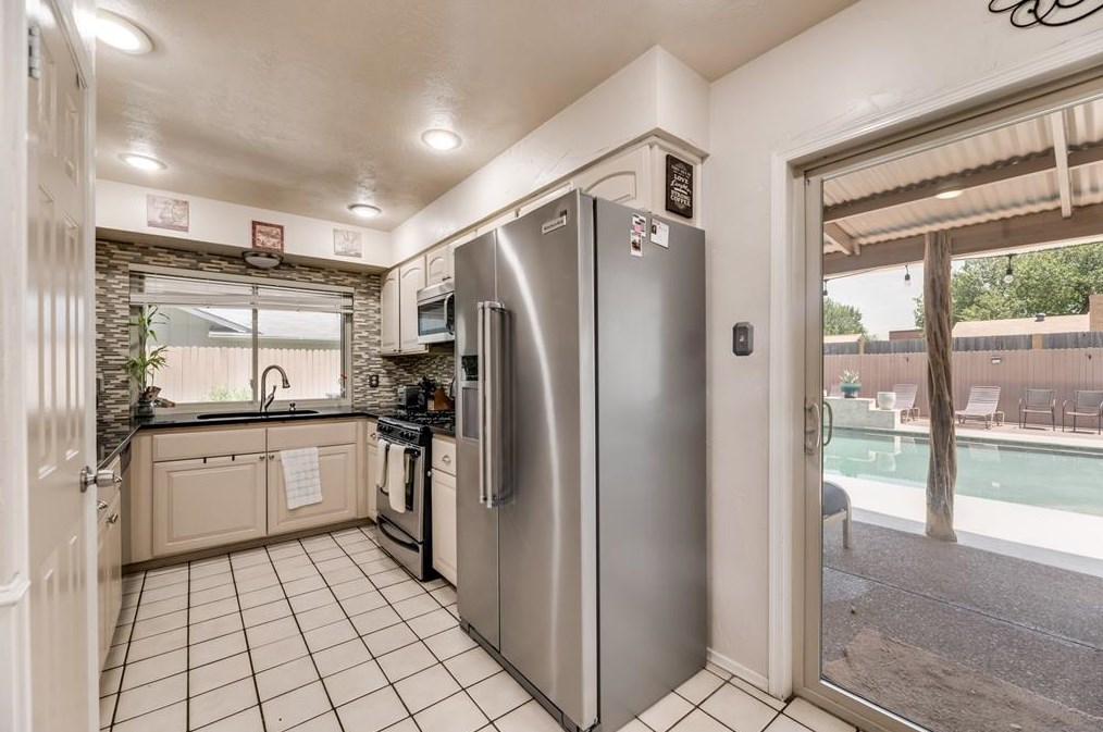 3012 Manchester Dr, Mesquite TX 75150-3554 exterior