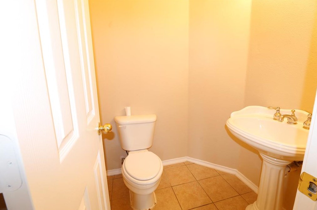 400 Chatham St, Mesquite TX  75182-4002 exterior