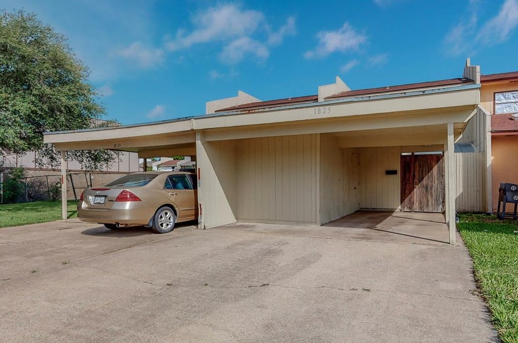 1825 Ridgeview St, Mesquite TX 75149-1514 exterior